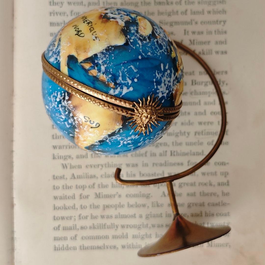 リモージュボックス　地球儀　フランス製小物入れ　ボンボニエール