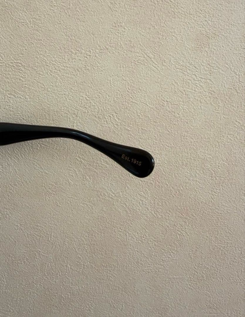 MOSCOT ブラックラウンドサングラス ケース付き