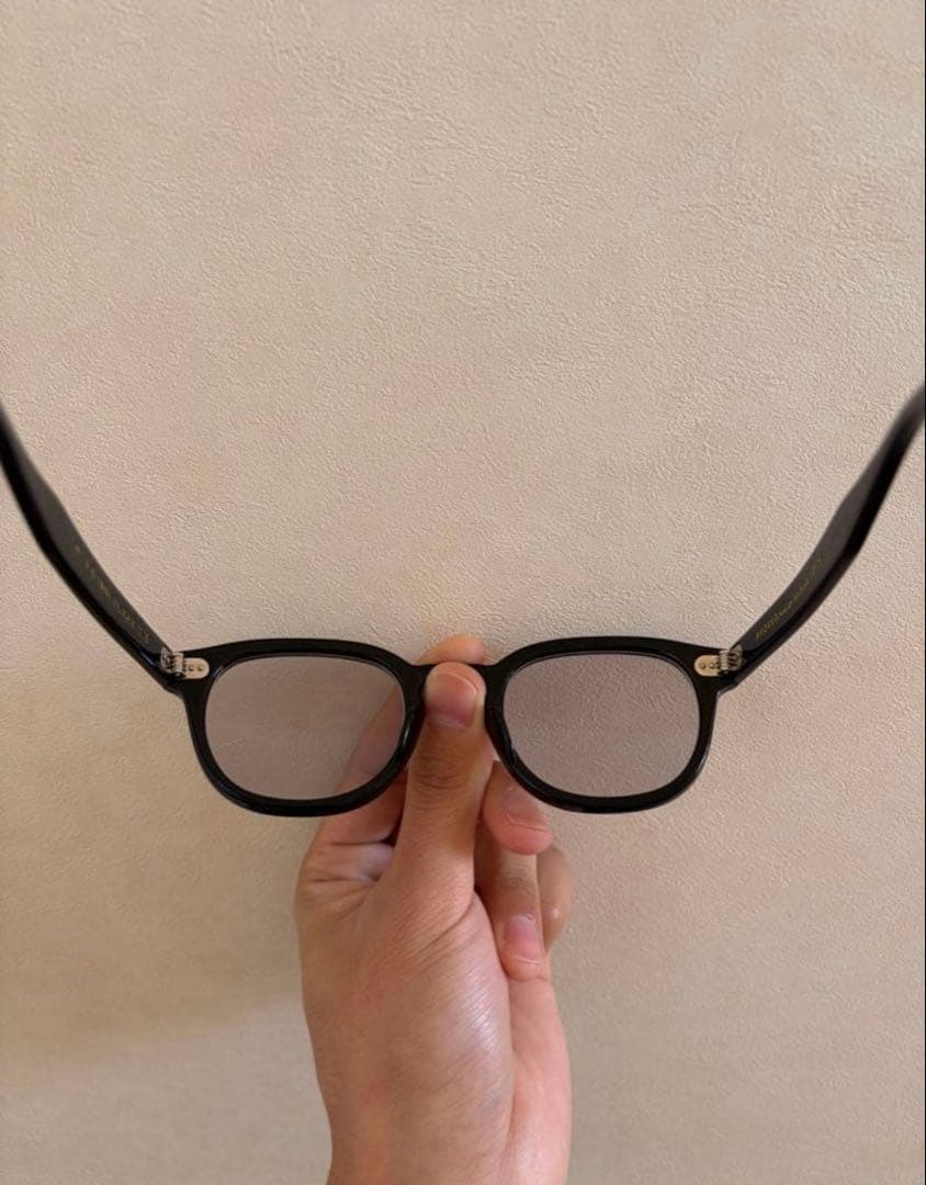 MOSCOT ブラックラウンドサングラス ケース付き