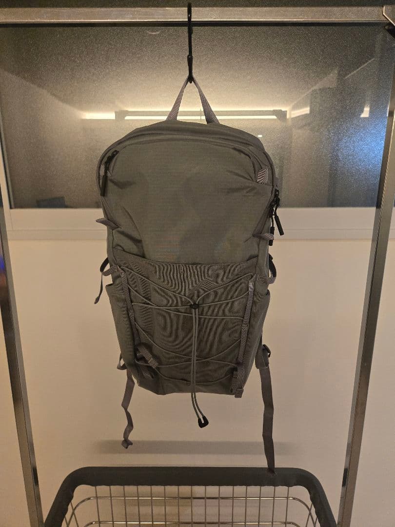 UNDERTHESUN ”ROOTS BR 15” Mini Rucksack