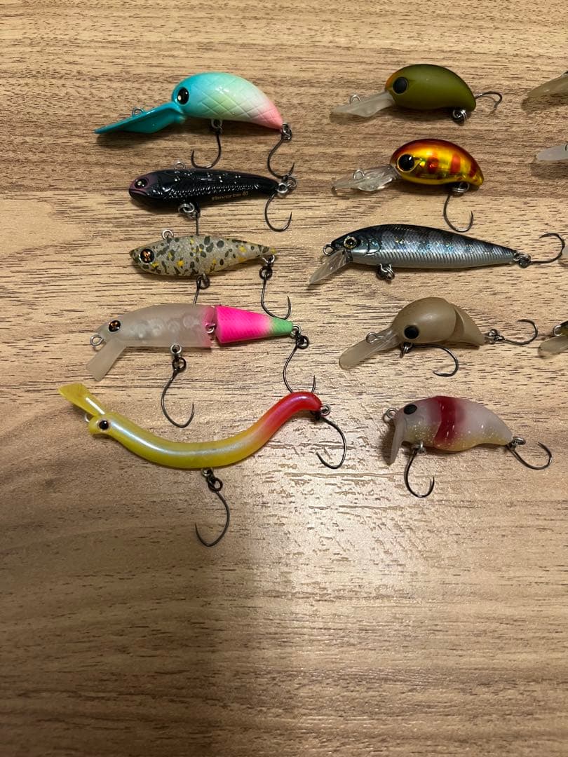 トラウトクランク・ミノー18個セット