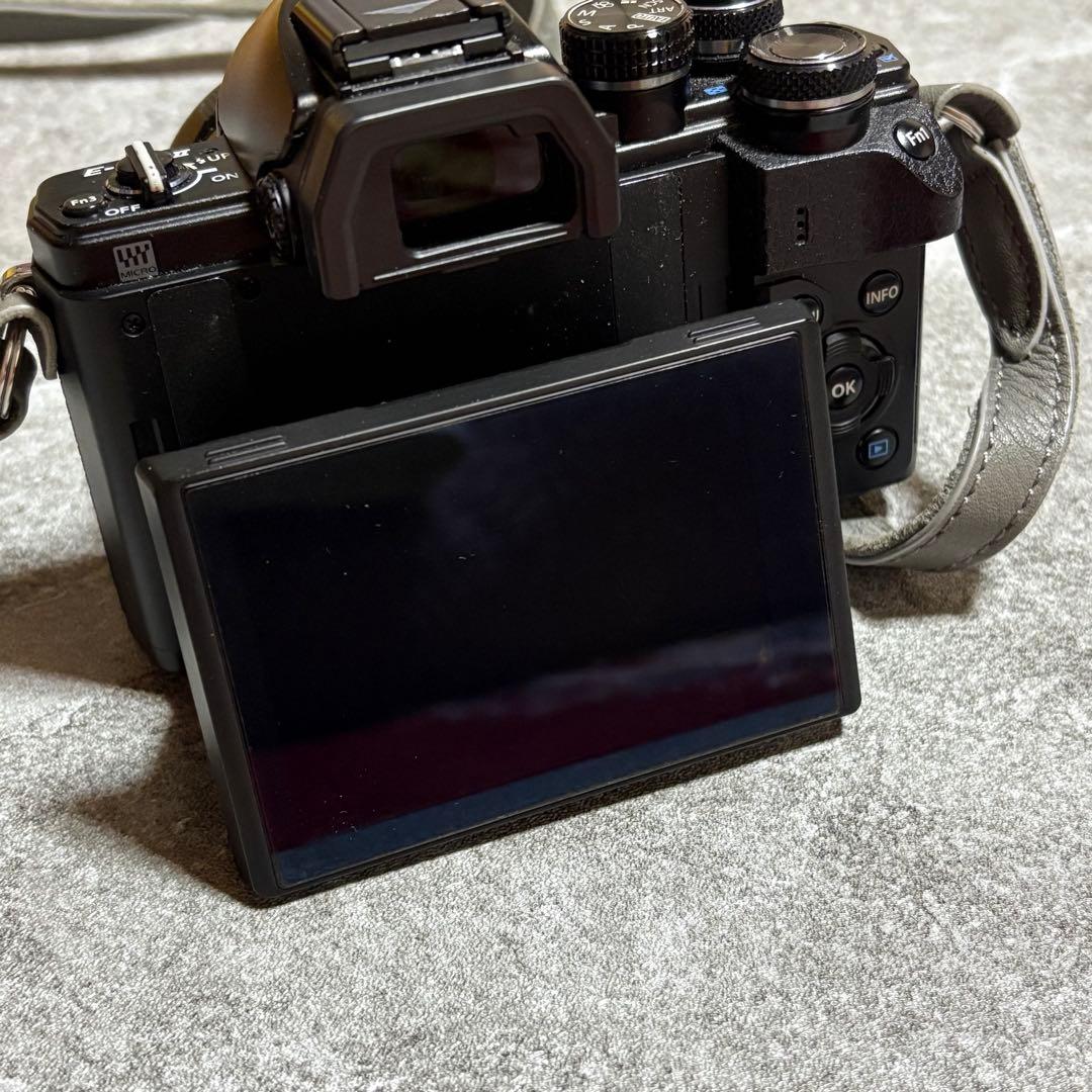 動作確認済！OLYMPUS OM−D E−M10 Mark 2