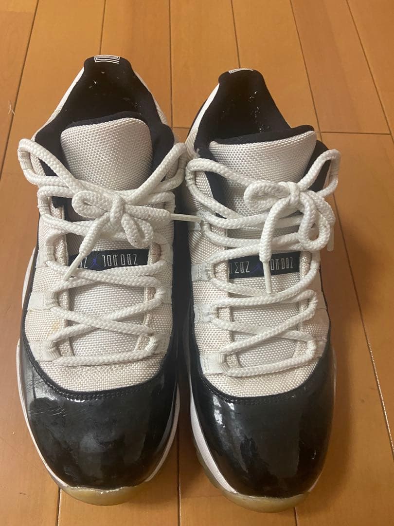 エアジョーダン 11 バスケットボールシューズ　レトロ　ロウ