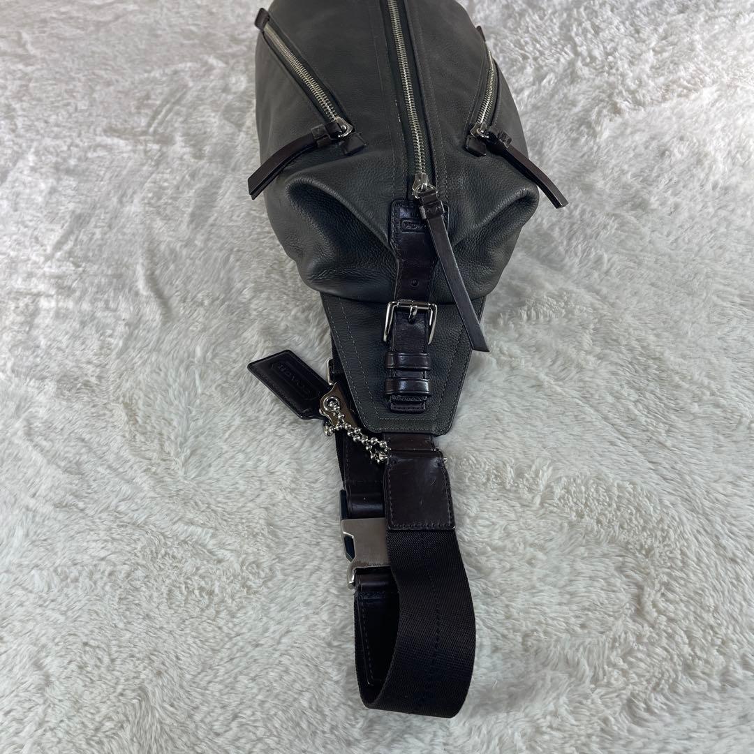 【美品】 COACH コーチ トンプソン ボディバッグ レザー