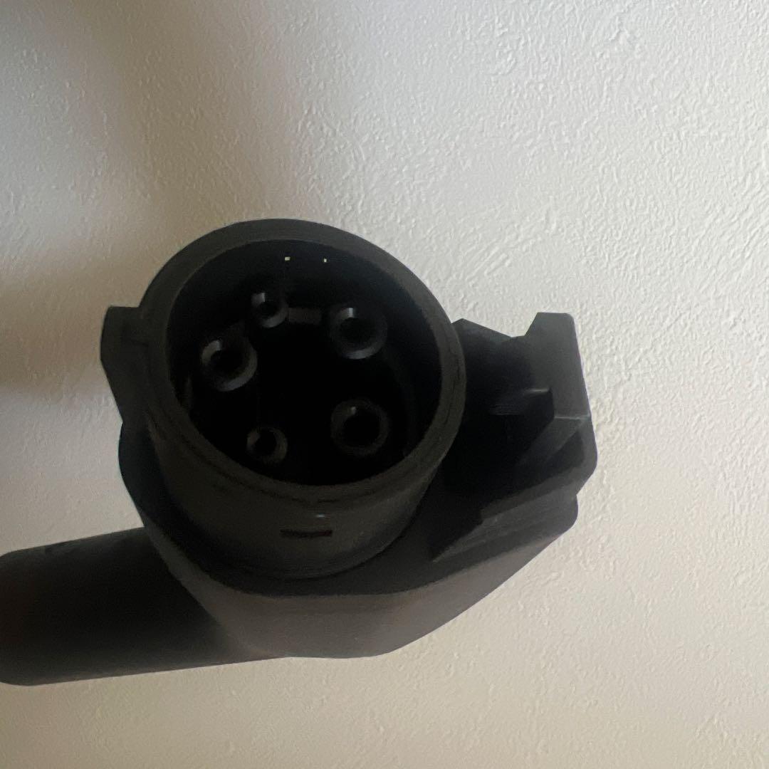 e-tron 電気自動車 充電器 Q8 Q4