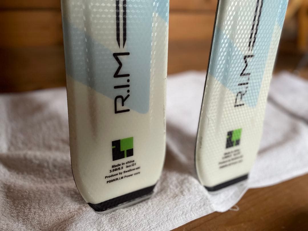 スワロースキー ロタシオン 147cm スキー板 ビンディング - メルカリ