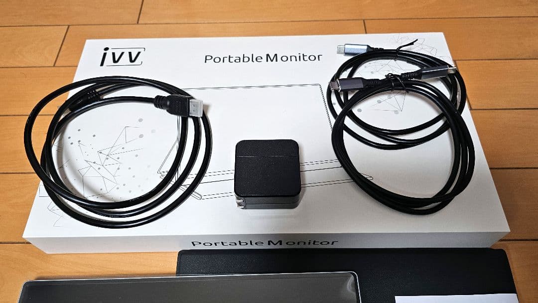 モバイルディスプレイ IVV 12.5 インチ4K 解像度（3840x2160）