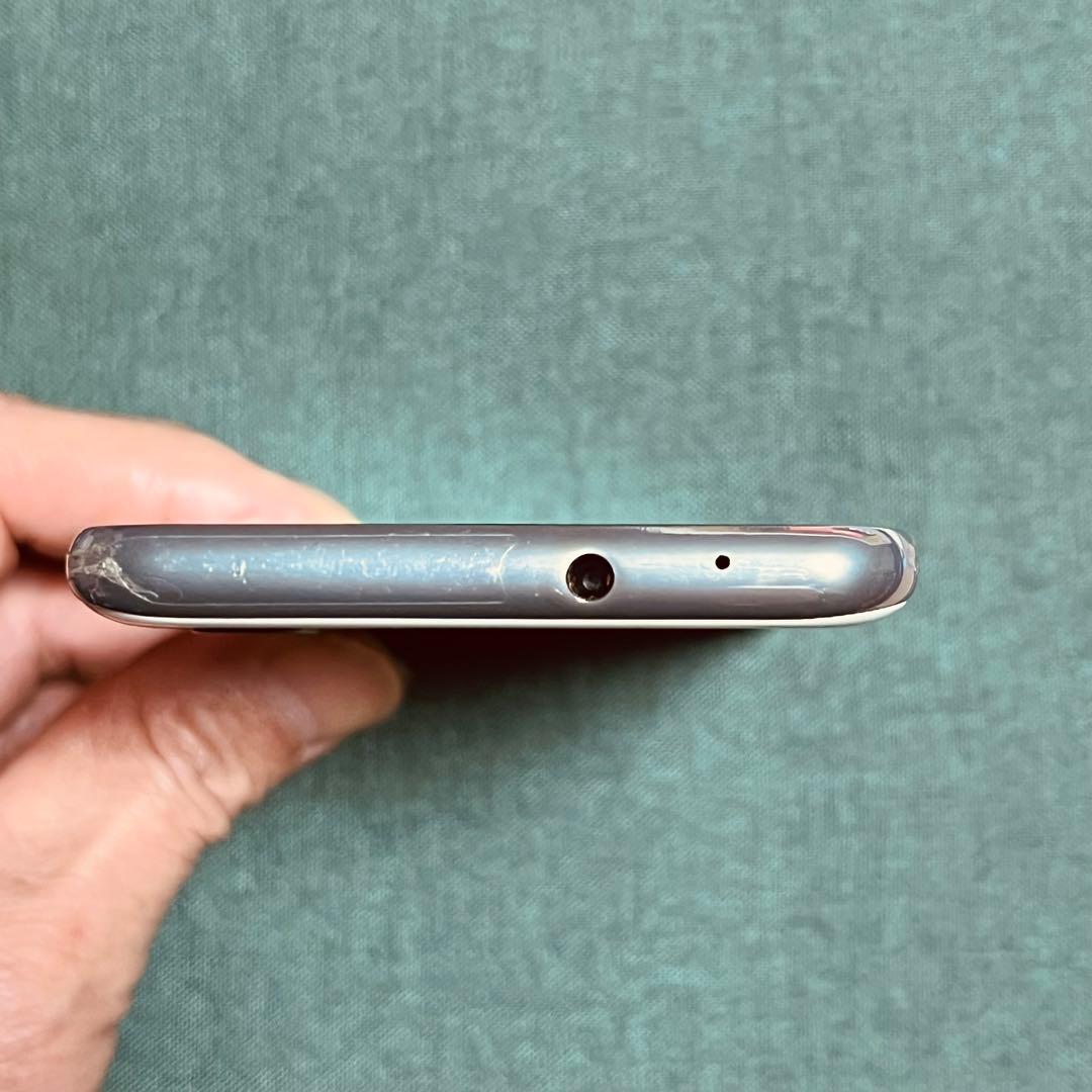 Samsung Galaxy A21 64G ホワイト