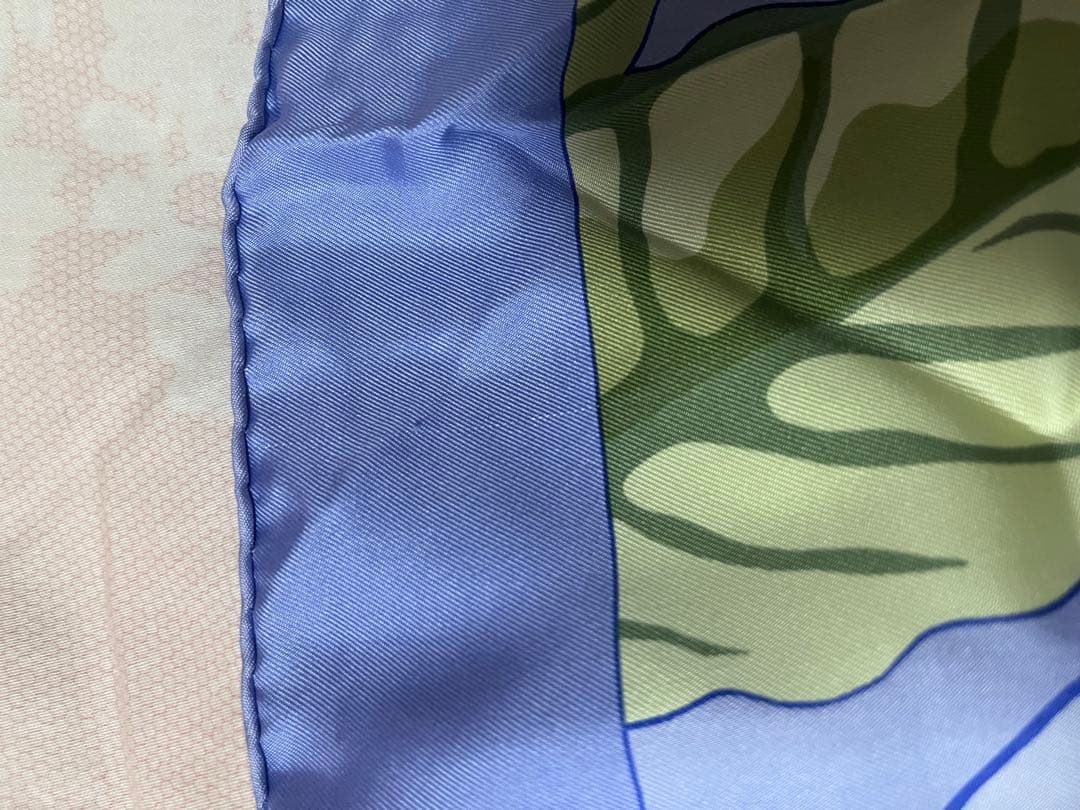 エルメス Hermes カレ 90 オウムのディテール シルク100%