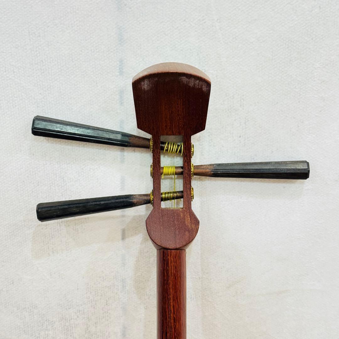 高級 三味線 中棹 紅木 丸打ち胴 ケース付き