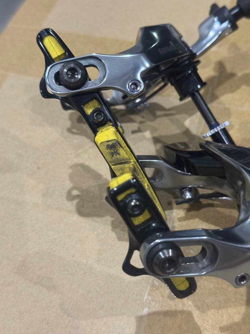 SRAM RED Aero Link リムブレーキ SWISS STOP