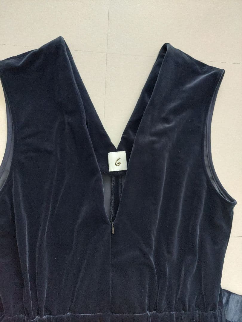 U.K様　6 （ROKU） ベロア Vネック オールインワン