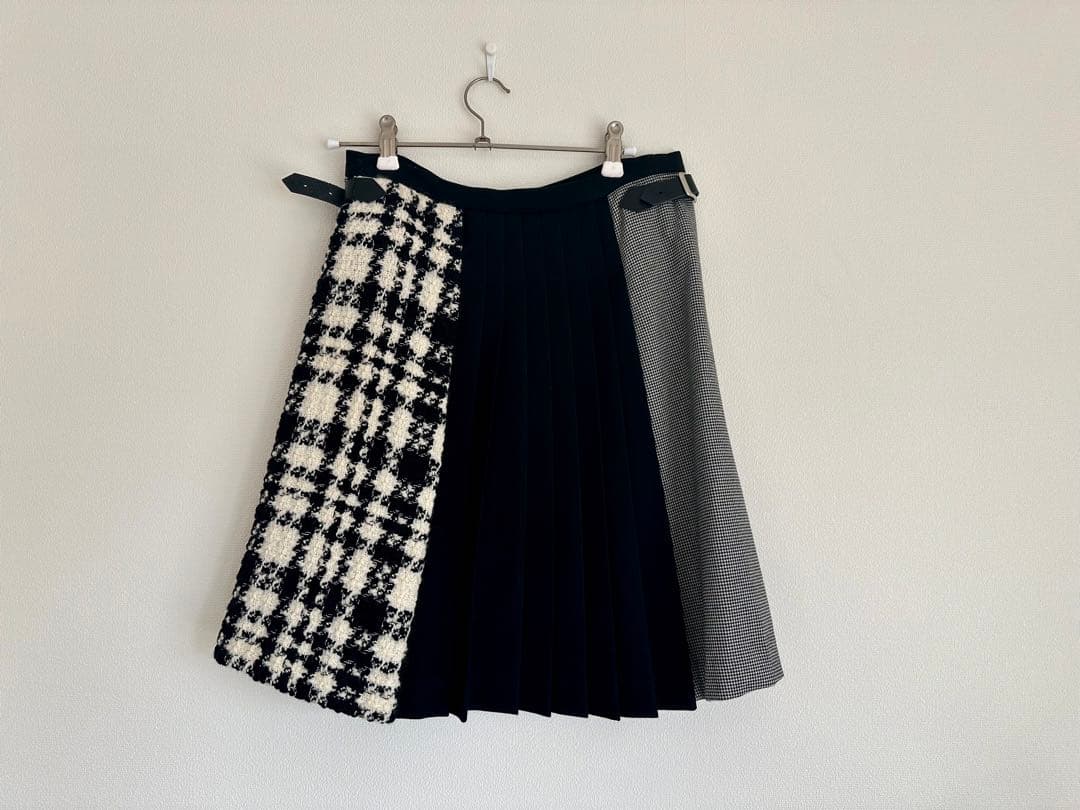 再販なし。NAOKO TAKAI PLEATED SKIRT 新品