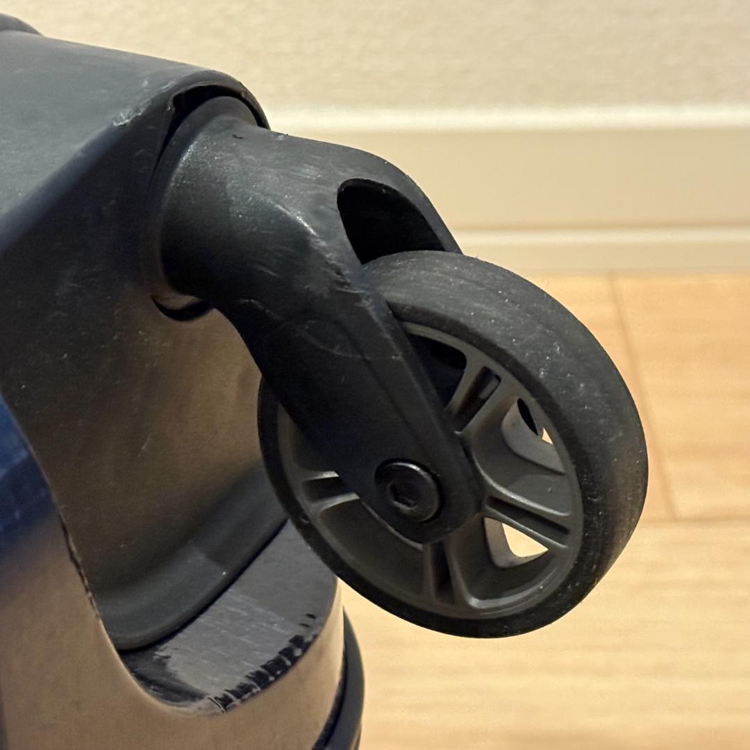 サムソナイト コスモライト 68L / 69cm スピナー ミッドナイトブルー