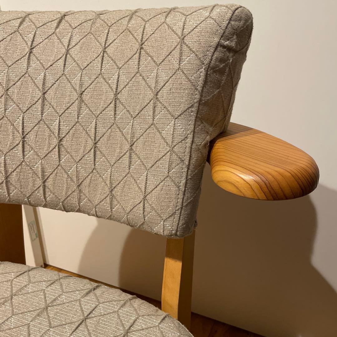 アサヒ風早モダンアームチェア 幾何学模様 ベージュ