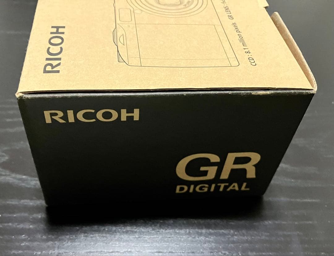 RICOH GR DIGITAL初代 デジタルカメラ　動作確認済　美品　箱付き
