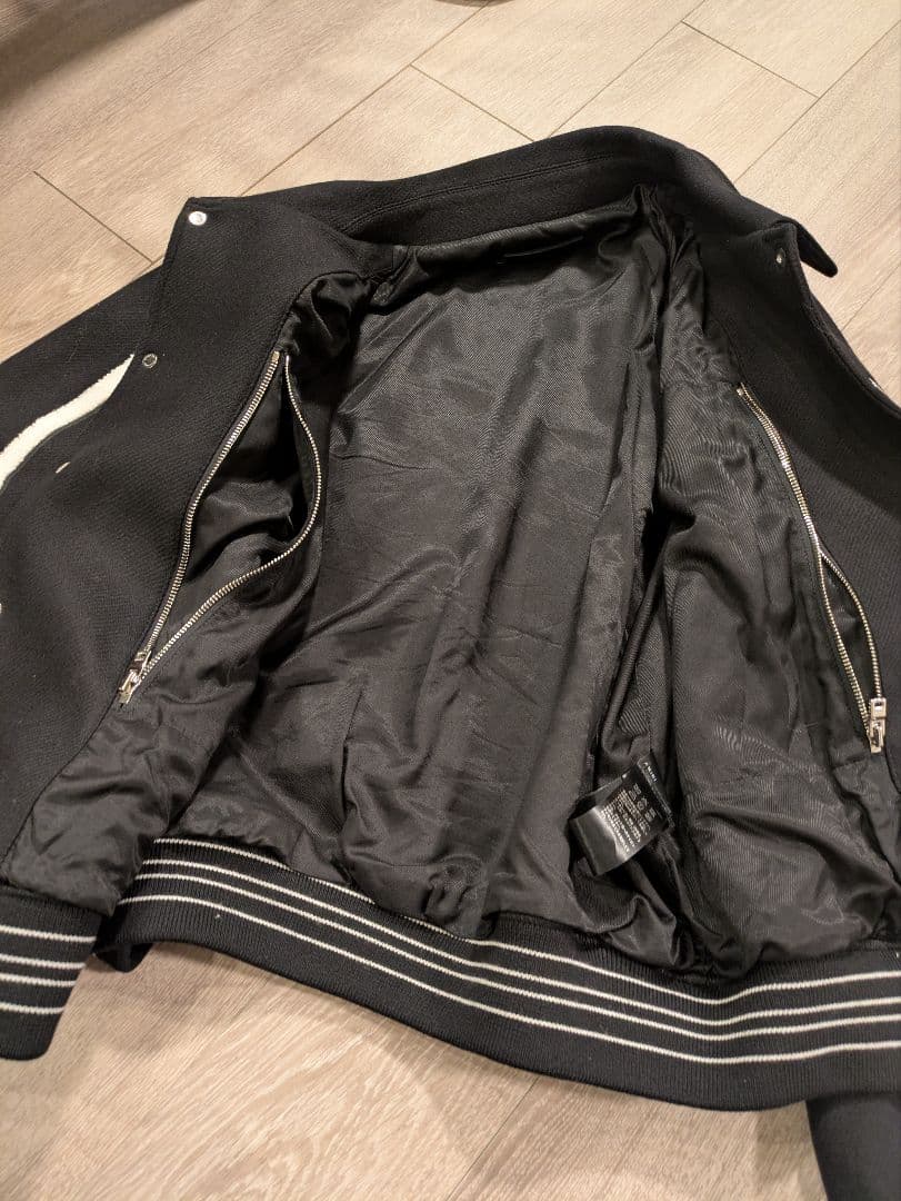 ぱるるん　Amiri 骨 ボーンバーシティウールブルゾン 50