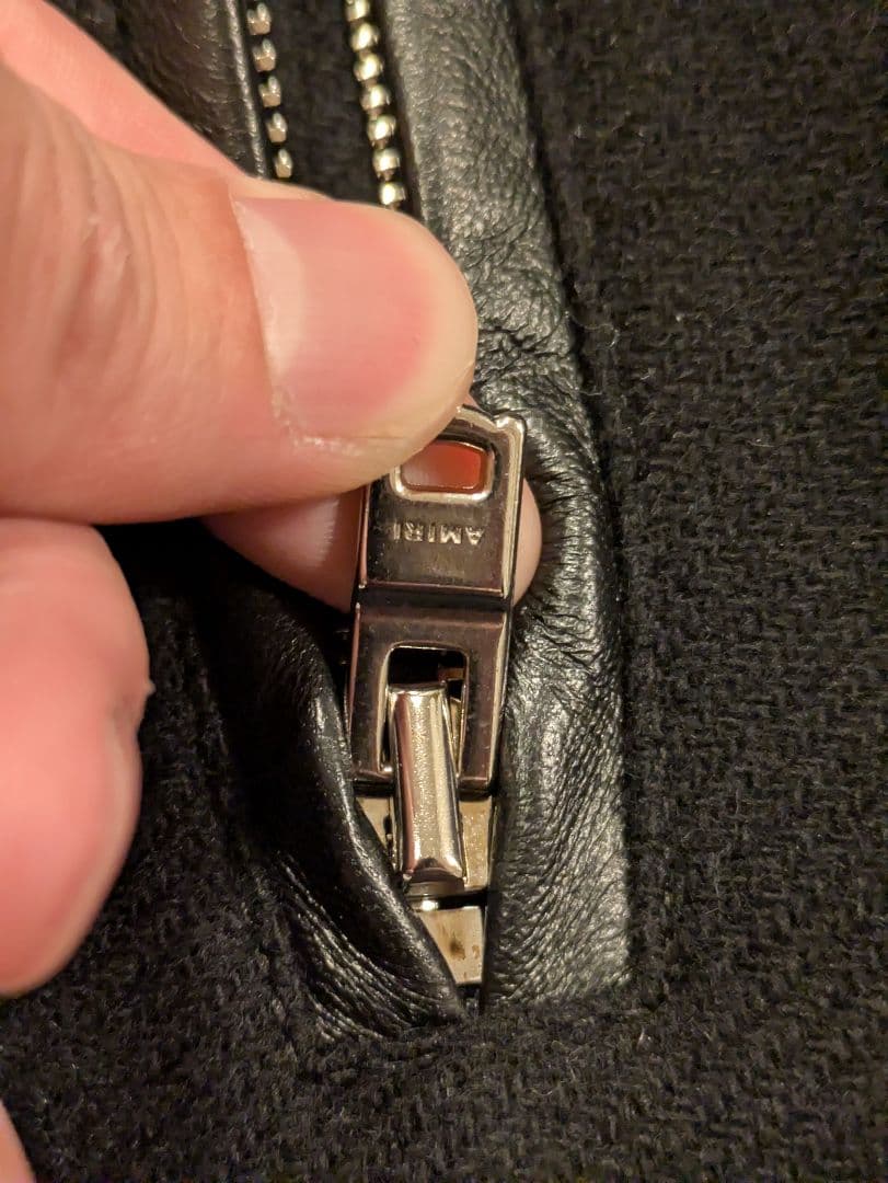 ぱるるん　Amiri 骨 ボーンバーシティウールブルゾン 50