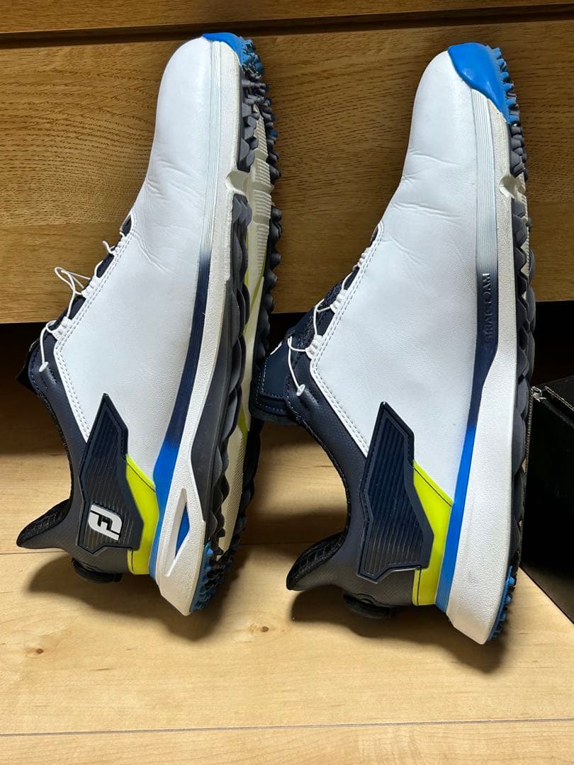 極美品！ 2025.10月購入 フットジョイ プロSLX ボア ゴルフシューズ