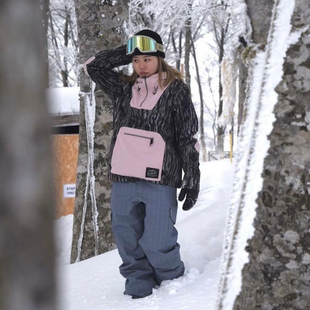 値下げ！エアブラスターフリーダムプルオーバー　ウィメンズ　スノーボードウェアL