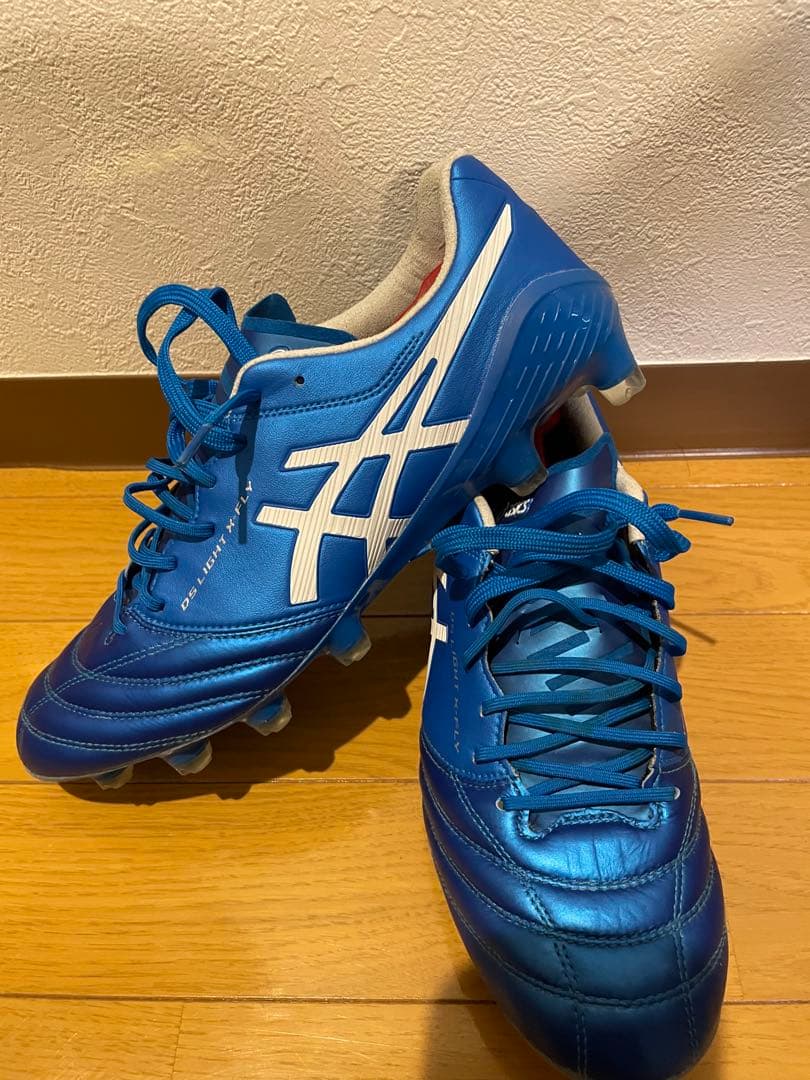 ま*こ様 【美品】asics DS LIGHT X-FLY 5
