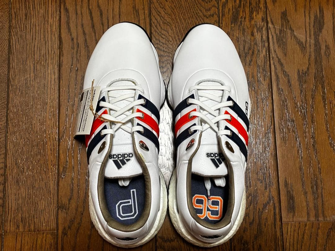 アディダスTOUR360 DJ&W・グレツキー コラボゴルフシューズ キャップ付