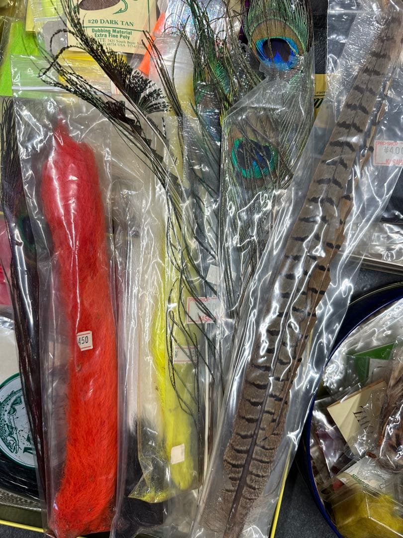 フライマテリアルセット 多様なアイテム　釣り　まとめ売り　羽　釣具　仕掛け　自作