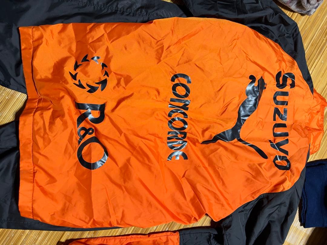 清水エスパルス 選手支給ウインドブレーカー上下