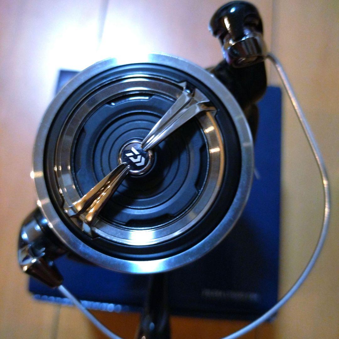 【美品】ダイワ 23レグザ LT5000-CXH ライン無し