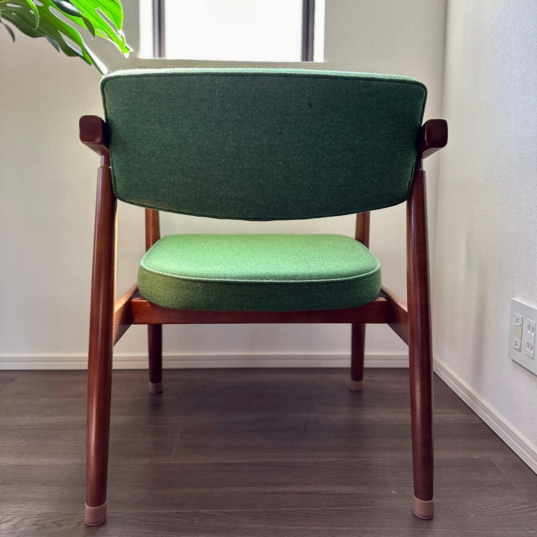 カリモク60 Dチェア【美品】タープグリーン