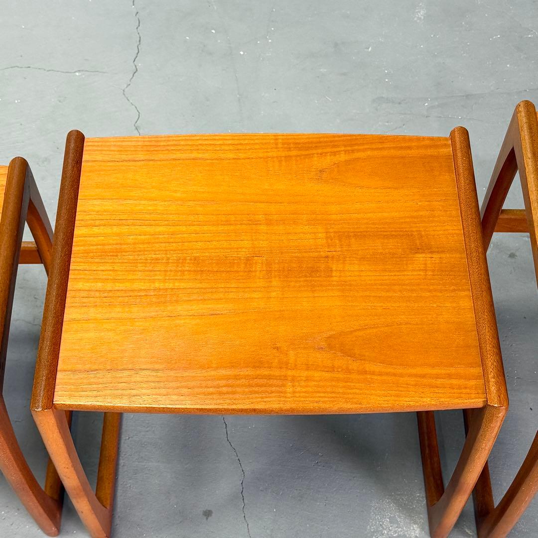 イギリス ヴィンテージ チーク ネストテーブル