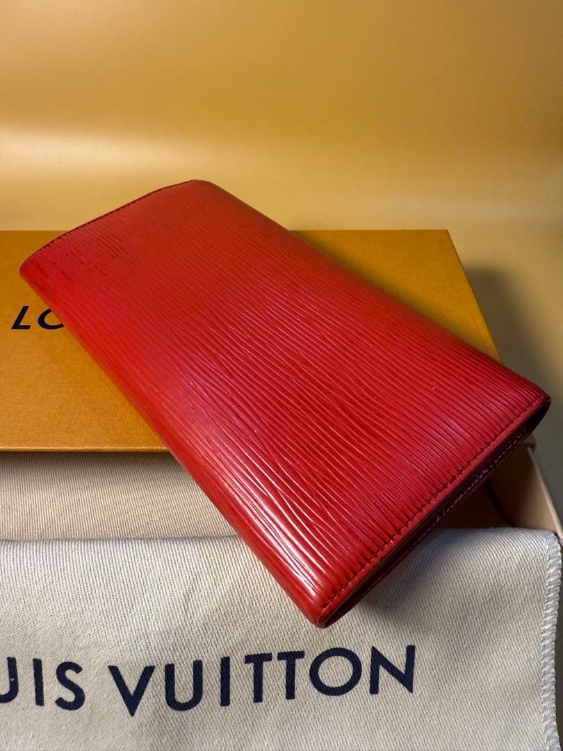 ルイヴィトン 長財布 エピ ポルトフォイユサラ レッド 【美品】