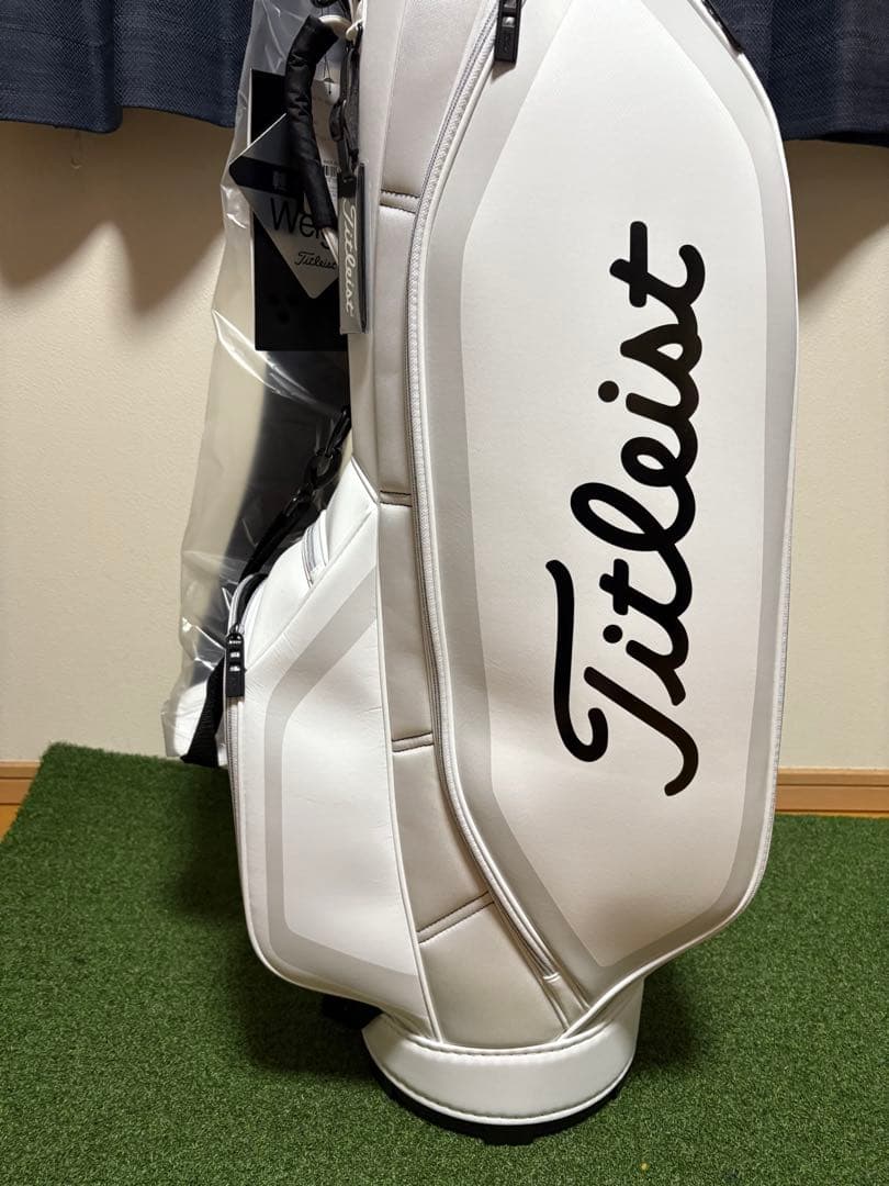 Titleist ホワイト 軽量キャディバッグ