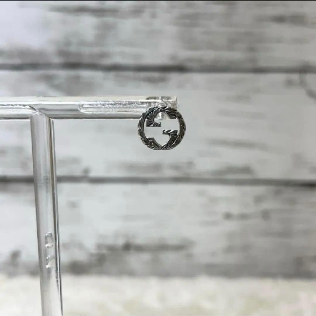 【極美品】グッチ　インターロッキングピアス片耳　アラベスク　メンズ/レディース