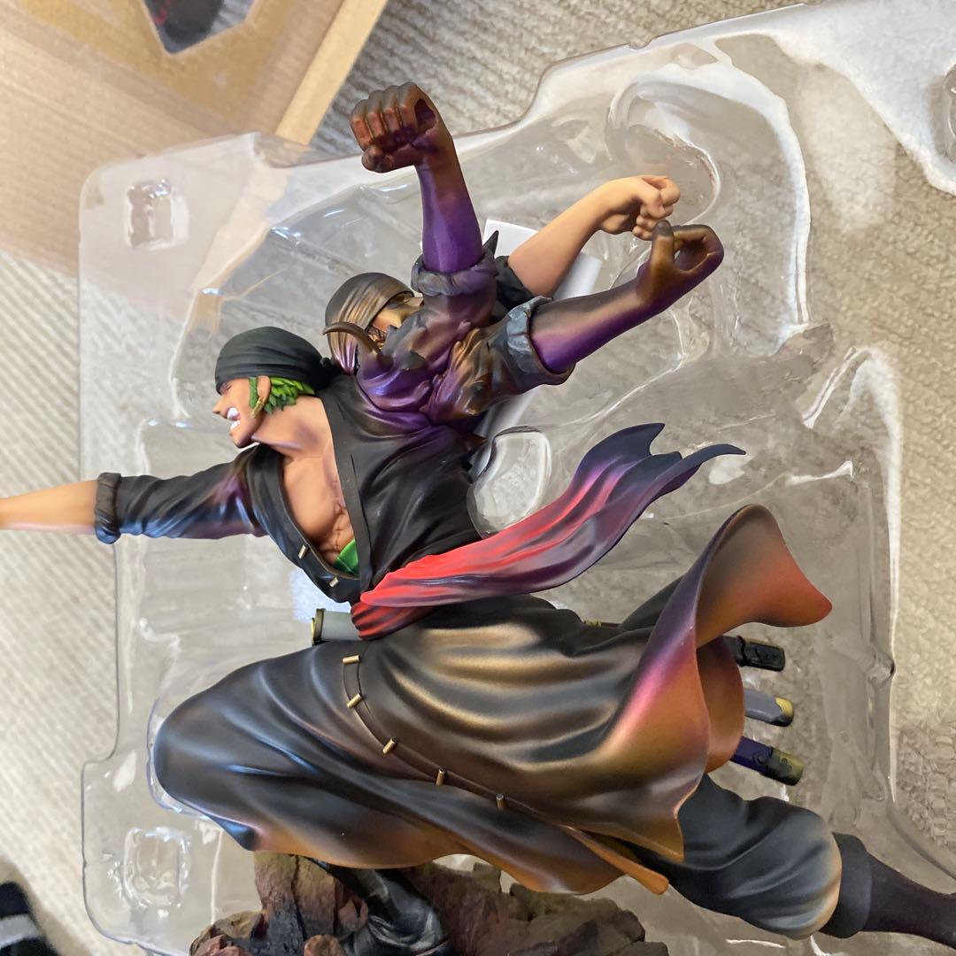 ロロノア・ゾロ Ver. 鬼気 九刀流 阿修羅