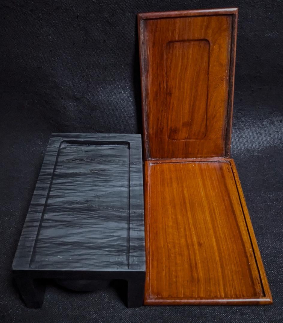 【まりちゃん】　　　◆硯２面（歙州太史硯／端渓硯八吋）