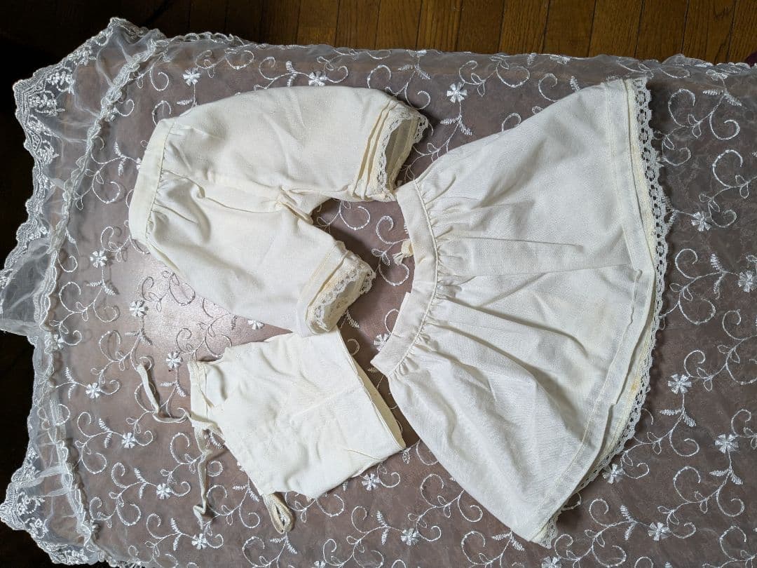 アンティークドール