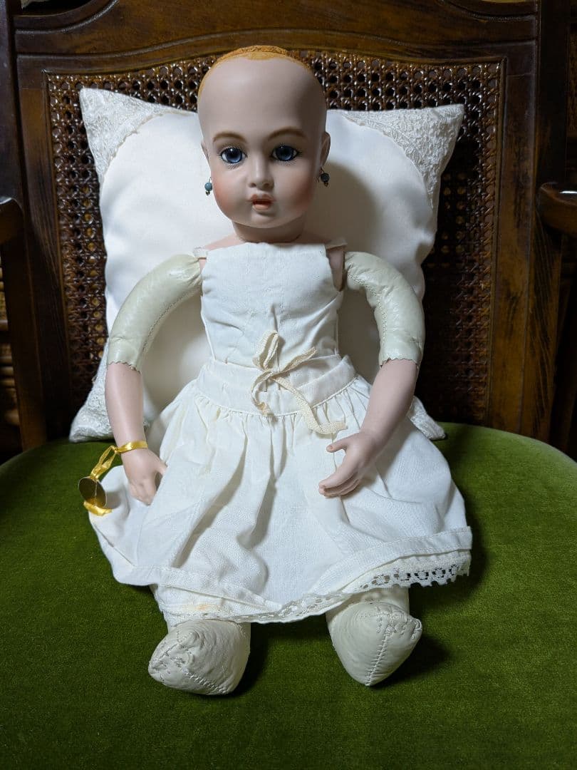 アンティークドール