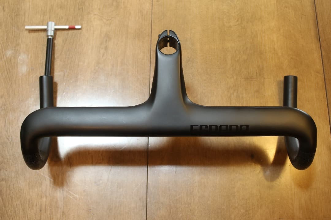 TNI ESPADA ステム一体型ハンドル／幅400・ステム長110