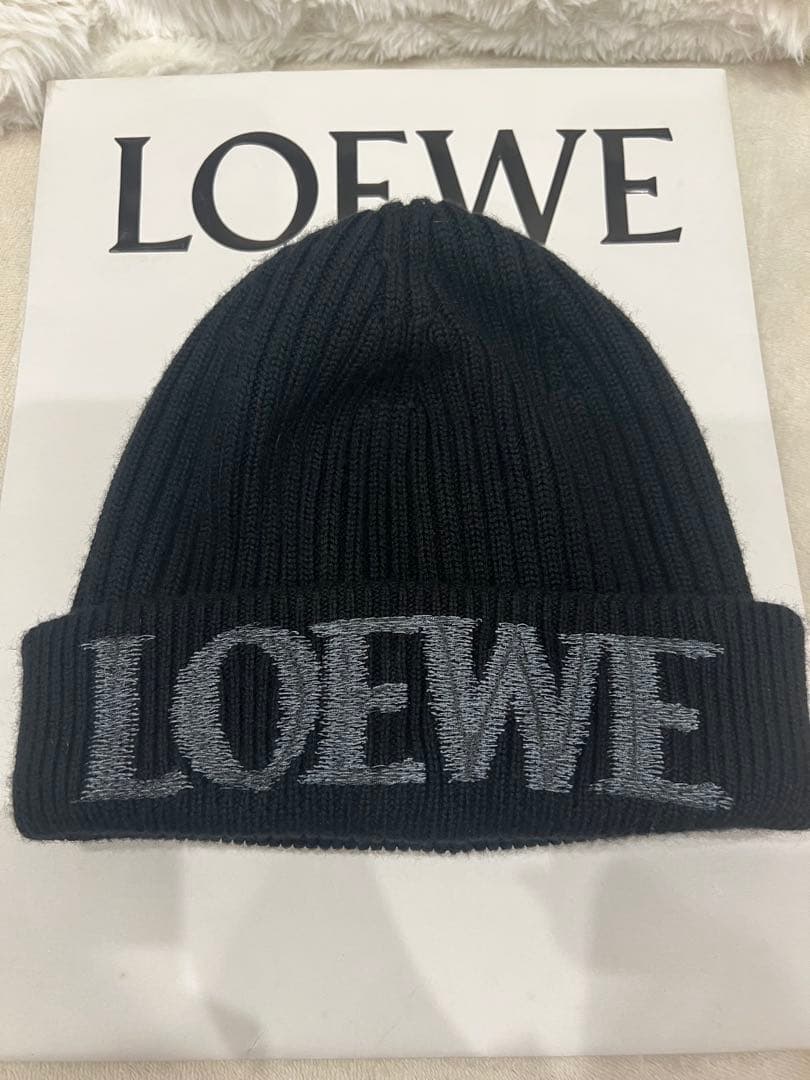 ロエベ ニット帽