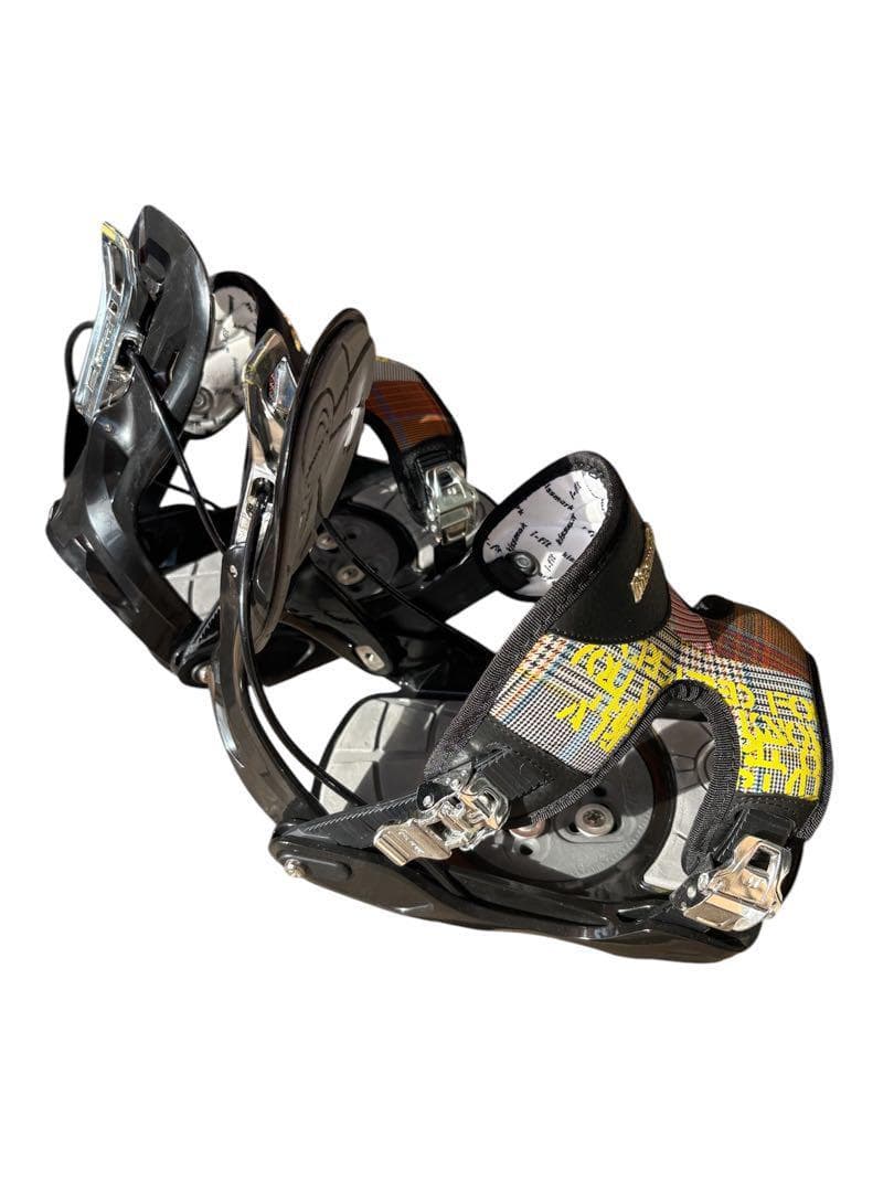 FLOW×KISSMARKビンディング - メルカリ