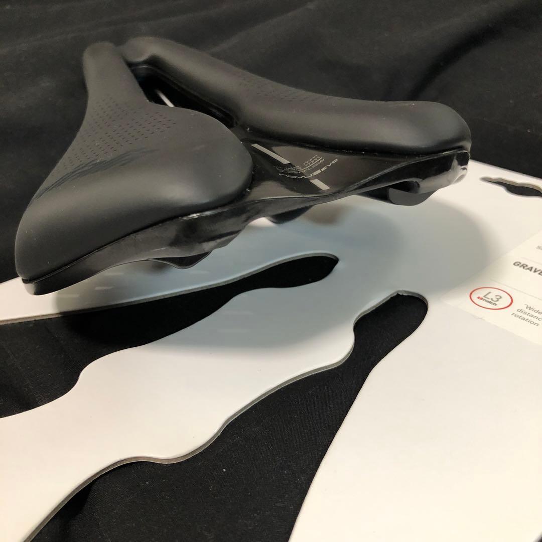 Selle Italia Novus Boost Evo GRAVEL サドル