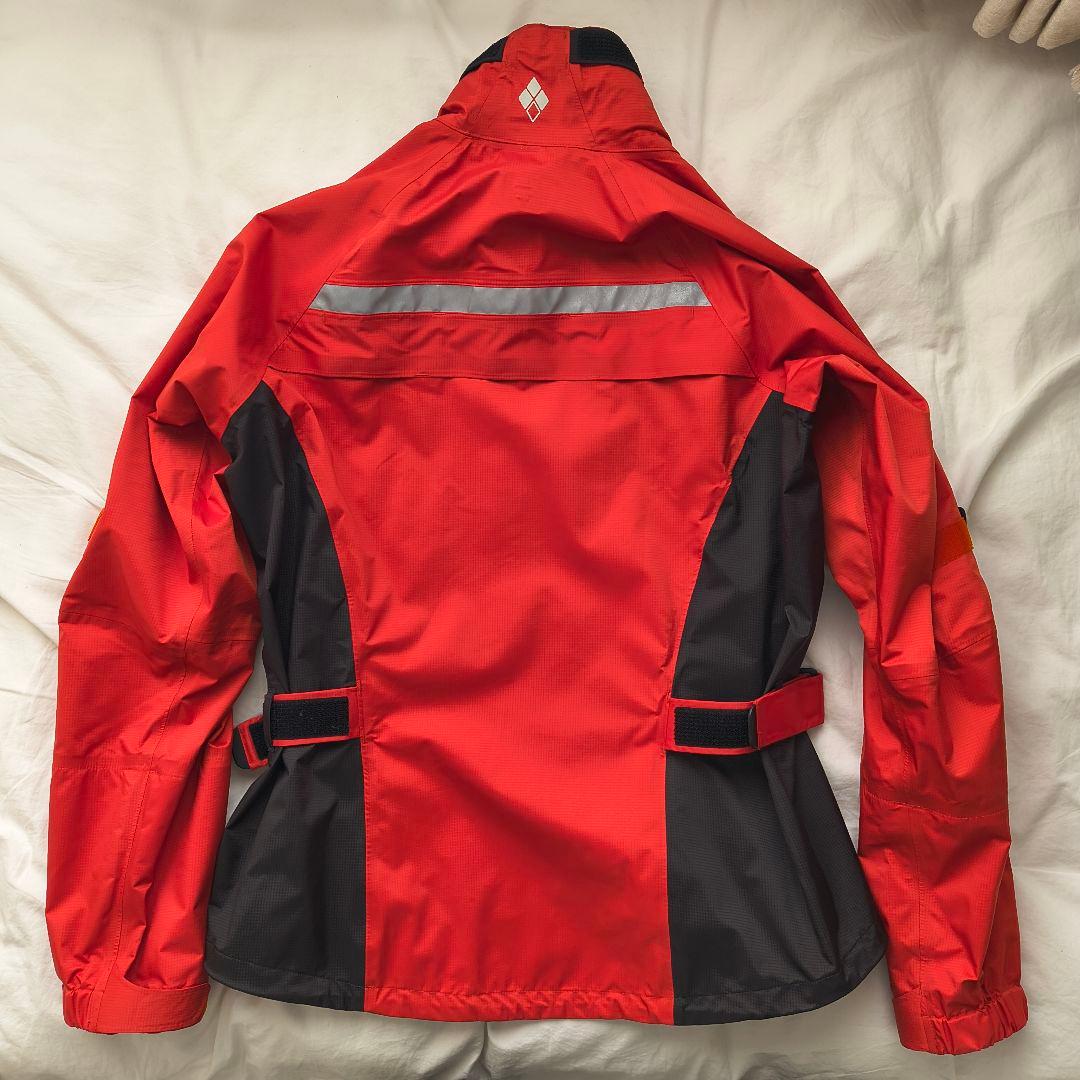 防風・防寒・快適、すべて装備 モンベル　ストーム バイカージャケット