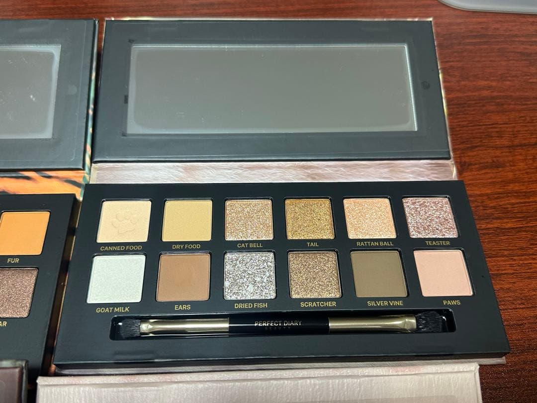 週末価格！！美品PERFECT DIARY アイシャドウパレット4個まとめ売り