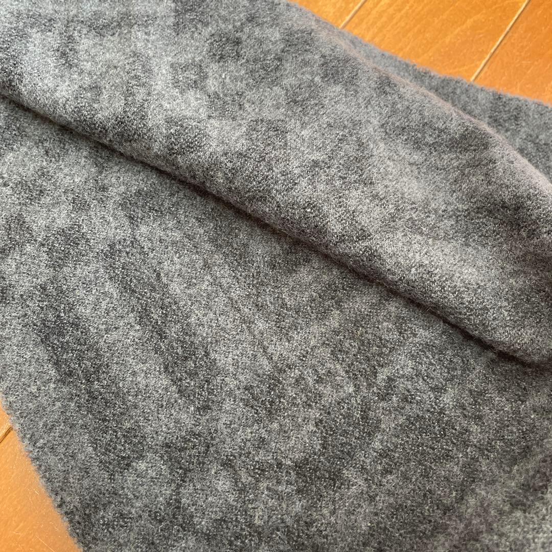 FENDI フェンディ マフラー グレー ウール100% イタリア製