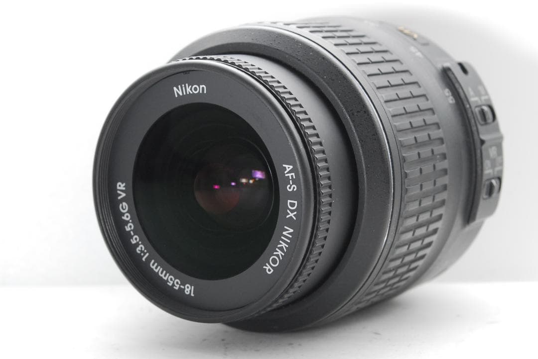 【新品級ショット数の美品】Nikon D5000　スマホ転送　動画と自撮りもOK