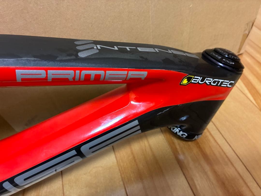 INTENSE PRIMER29 Mサイズ　フロントフォーク付