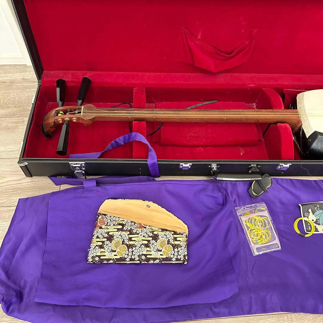 a*o様 三味線　本体　みかど　鍵付き　ハードケース付き