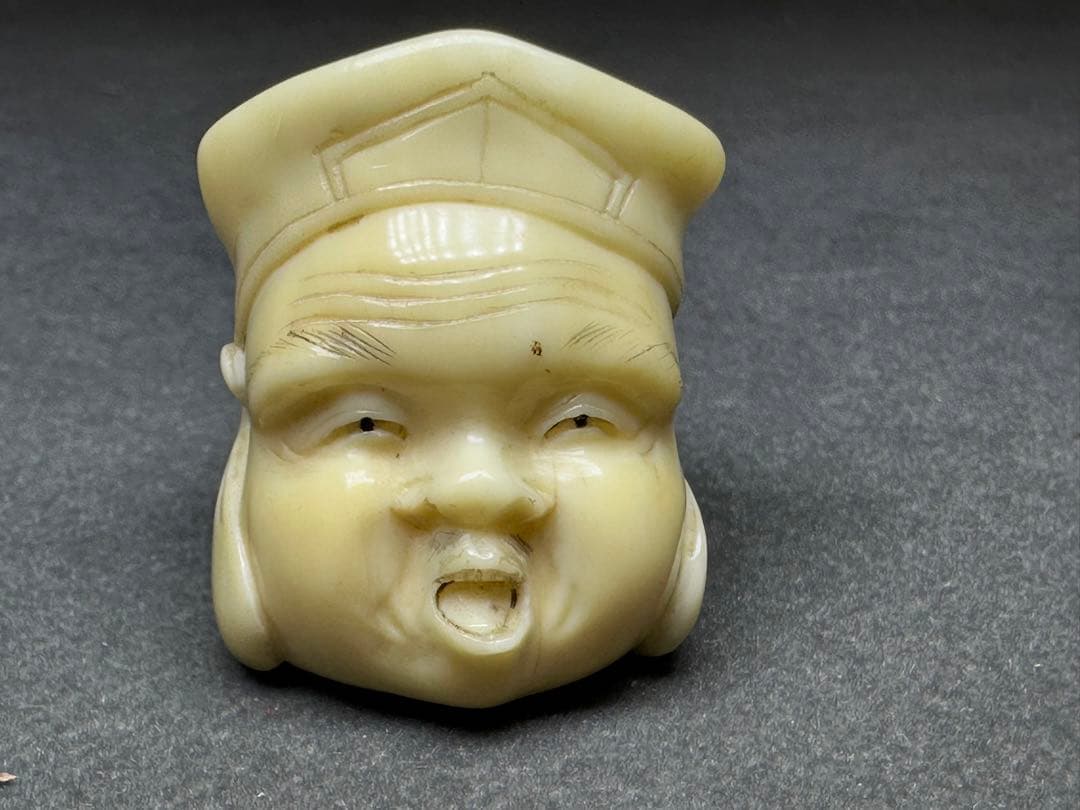 根付 鯨歯 古美術品 置物 細密細工 骨董 アンティーク 彫刻 工芸品