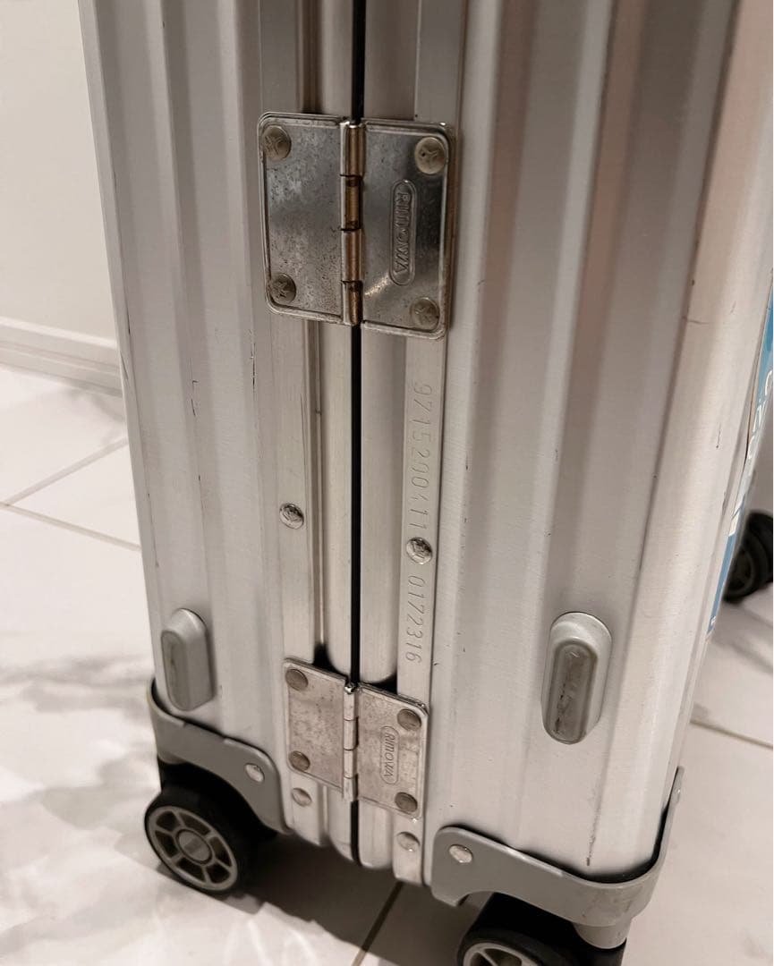 お値下げ依頼済] 希少 RIMOWA リモワ CLASSIC キャビンS - メルカリ